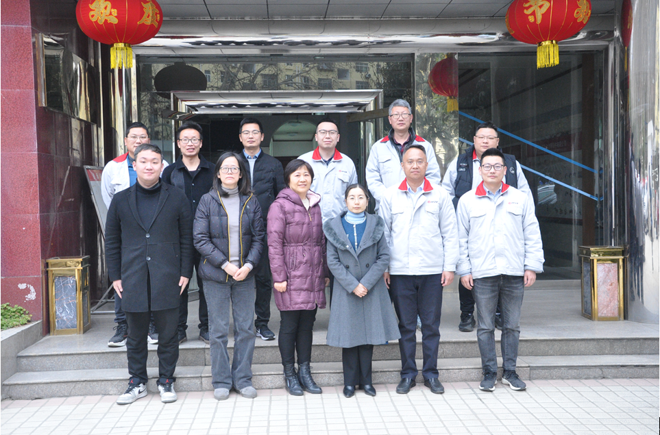 校企聯合培養(yǎng)，共促技術創(chuàng)新